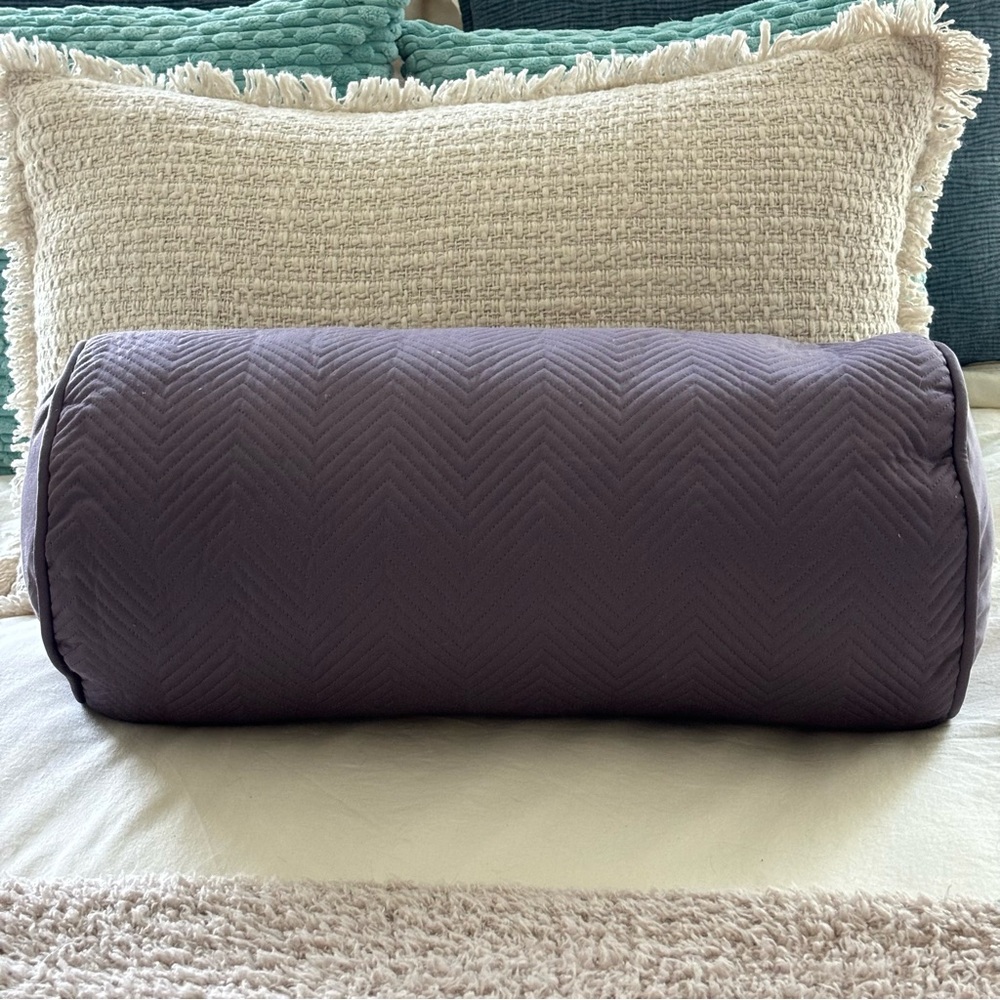 Purple Plum Accent Pillow & Cover Solid Chevron pattern 18”. Like New minimalist